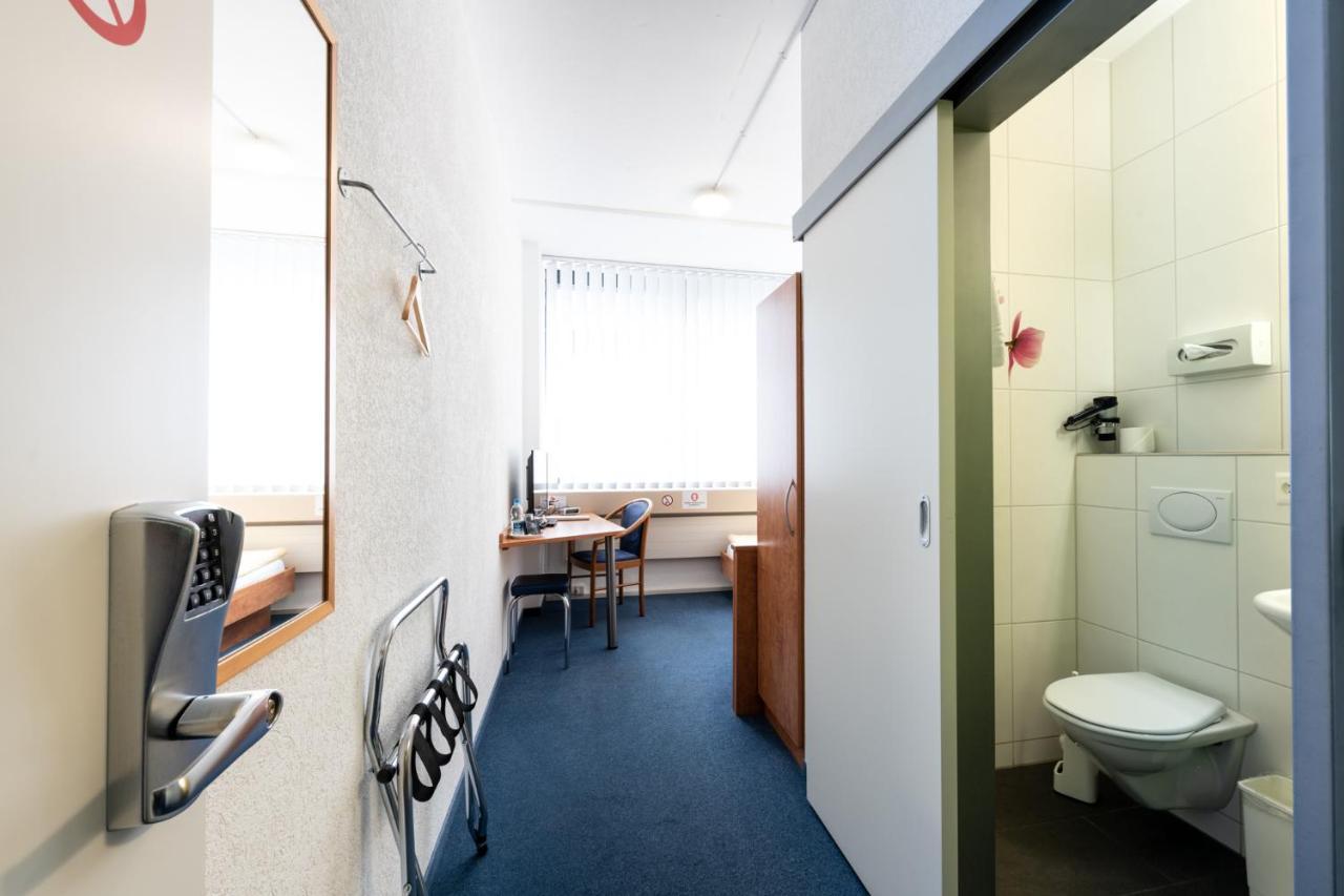 Budget Motel Self Check-In Dällikon Exterior photo